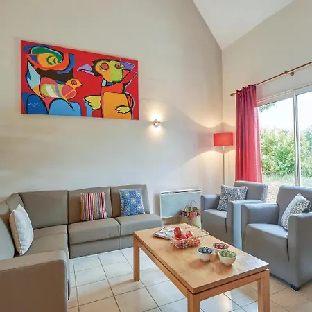 Feriehus Four-bedroom Holiday In